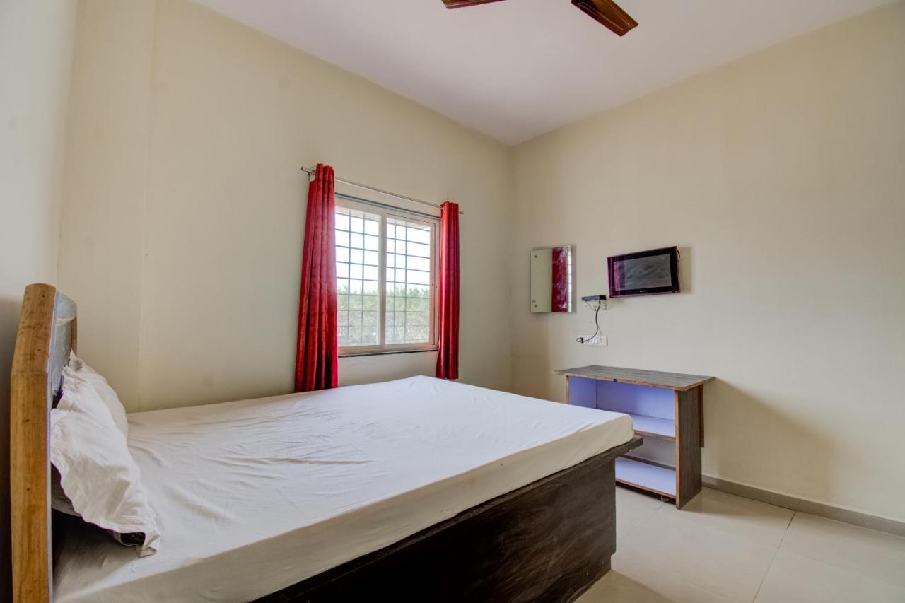 Spot On 73694 Hotel Prakash Szaharanpur Kültér fotó